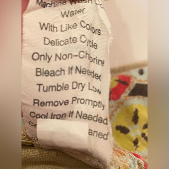 Cabi Woman’s Tan Pants Jeans Size 8 - Picture 7 of 9